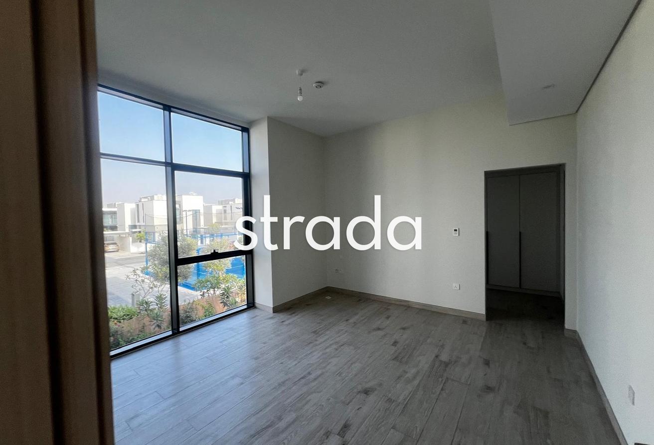 Corner Unit | Close to Park & Pool | Options photo 15
