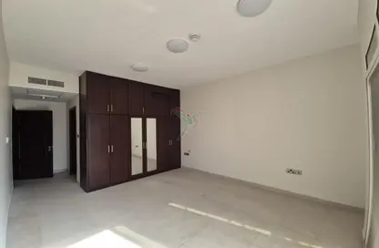 شقة - 3 غرف نوم - 5 حمامات للايجار في المريال - الخبيصي - العين