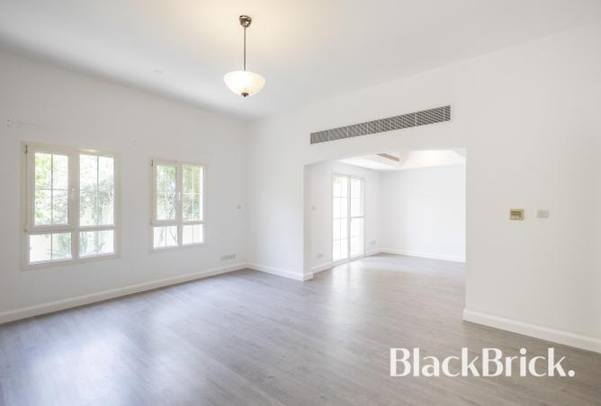 75402562 - Property Image 3