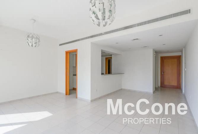 2-bed apartment in Al Dhafra 4 · Rented · High floor — photo 3