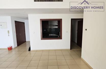 Apartment - 3 Bedrooms - 3 Bathrooms for rent in Rimal 6 - Rimal - Jumeirah Beach Residence - Dubai