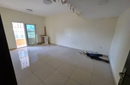 Apartment - 1 Bedroom - 2 Bathrooms for rent in Ajman Corniche Residences - Ajman Corniche Road - Ajman