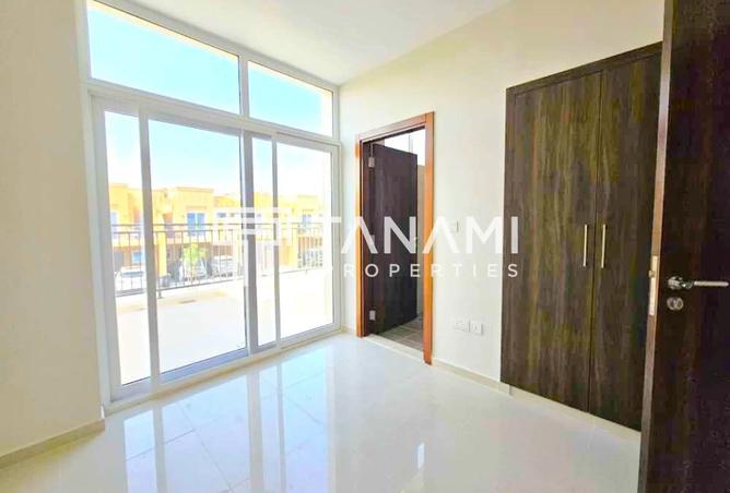 83219924 - Property Image 3