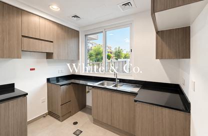 Townhouse - 4 - 4 for rent in Verona - Damac Hills 2 - Dubai