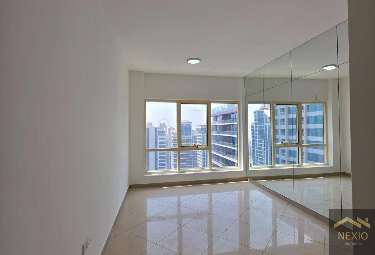 Spacious layout | Private Pool | Lake View photo 4