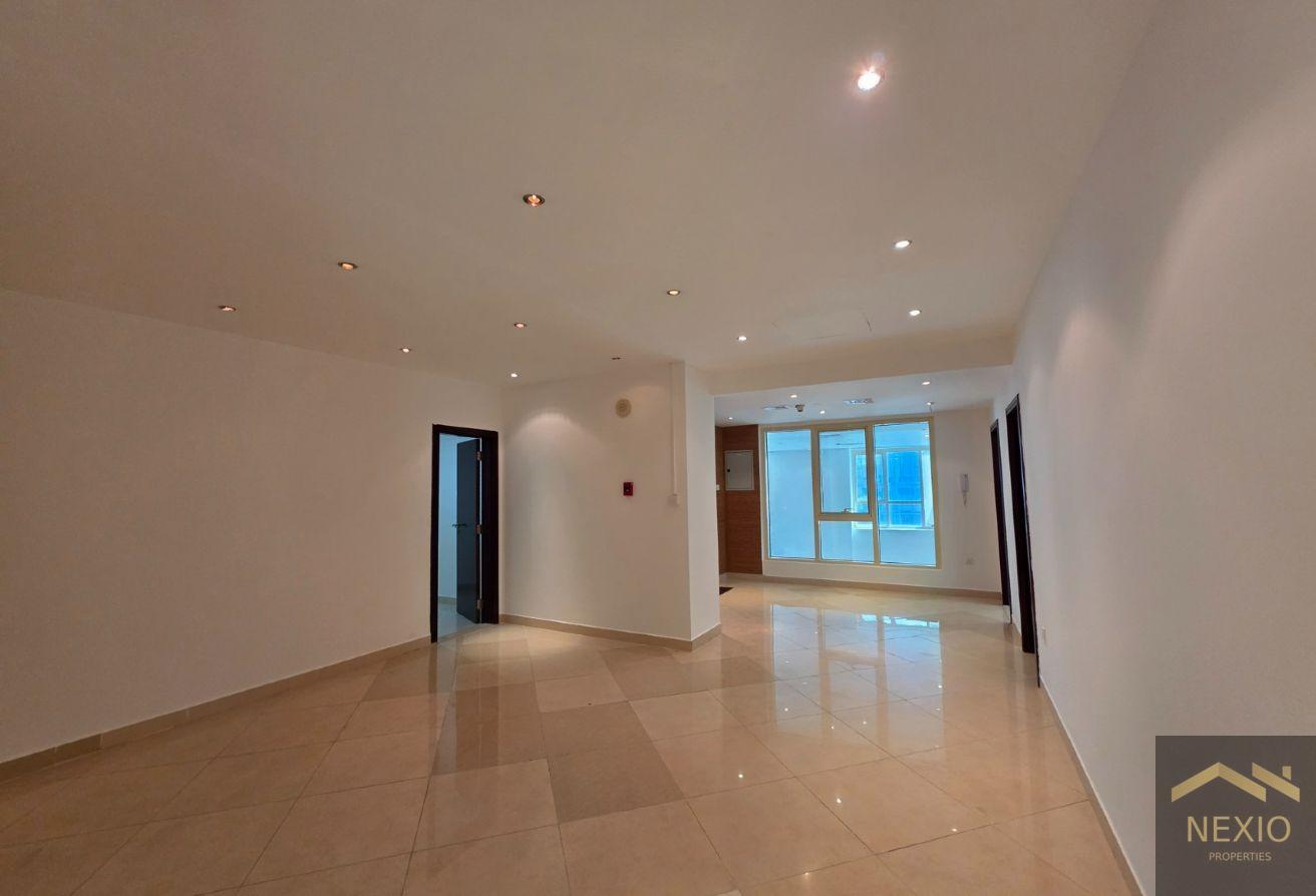 Spacious layout | Private Pool | Lake View
