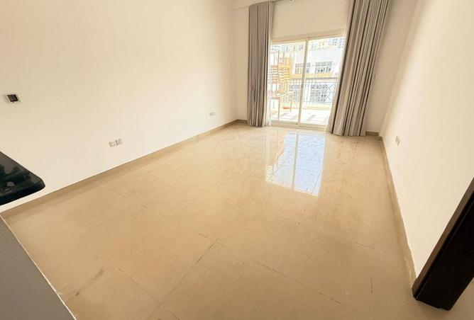 77384632 - Property Image 2