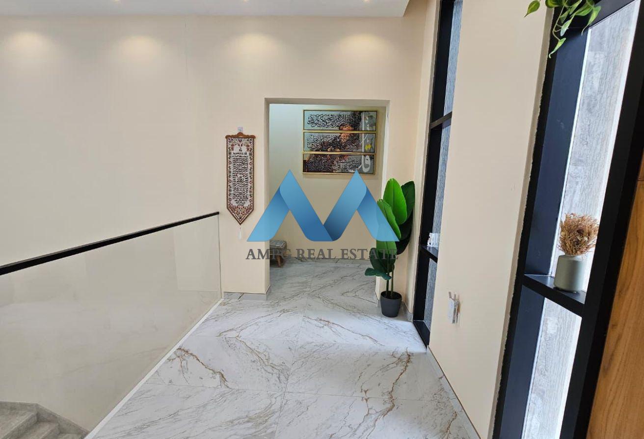 5BR Modern Villa | Furnished | Well Maintained photo 8