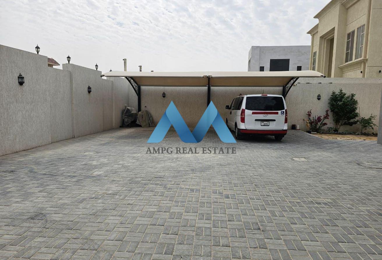 5BR Modern Villa | Furnished | Well Maintained photo 15