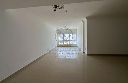 Apartment - 3 - 4 for rent in Al Mamzar - Al Mamzar - Sharjah - Sharjah