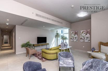 Apartment - 2 - 3 for sale in Marina Arcade Tower - Dubai Marina - Dubai