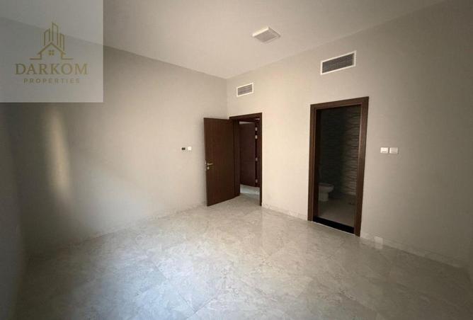 71084876 - صورة العقار 2