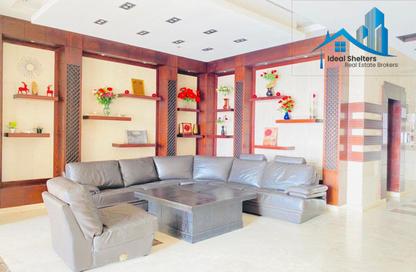 Apartment - 2 Bedrooms - 3 Bathrooms for rent in Al Bakhit Building - Al Muhaisnah 4 - Al Muhaisnah - Dubai