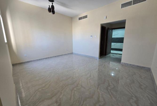 56134972 - Property Image 2