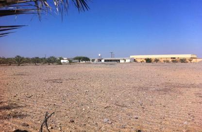 أرض - استوديو - 6 حمامات للبيع في المدفق - رأس الخيمة