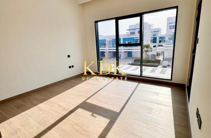 Villa - 4 Bedrooms - 3 Bathrooms for rent in Santorini - Damac Lagoons - Dubai