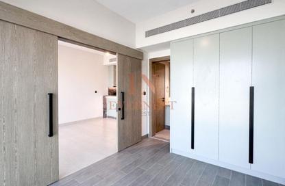 Apartment - 1 - 1 for rent in Golf Gate - Damac Hills - Dubai