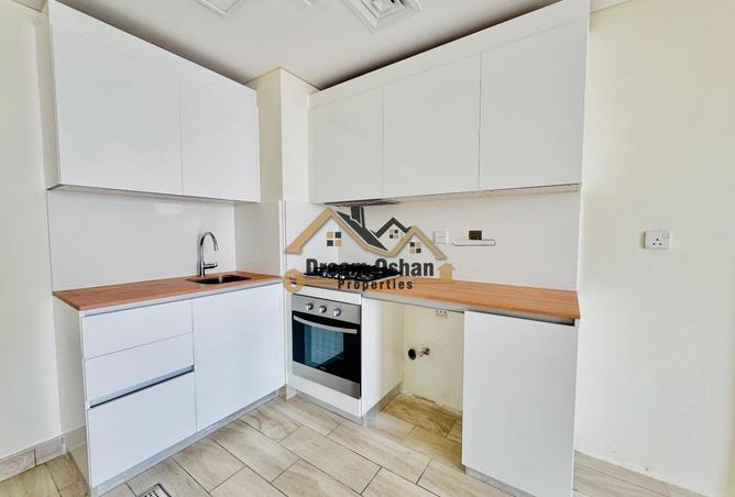 141934980 - Property Image 2