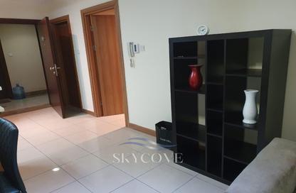 Apartment - 1 Bedroom - 2 Bathrooms for rent in Sulafa Tower - Dubai Marina - Dubai