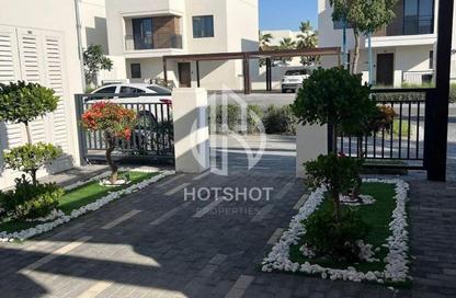 Villa - 4 Bedrooms - 5 Bathrooms for sale in Noya Viva - Noya - Yas Island - Abu Dhabi