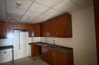 Apartment - 3 - 4 for rent in Al Khan Corniche - Al Khan - Sharjah