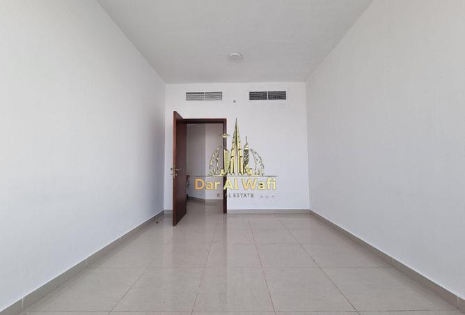 129284355 - Property Image 3