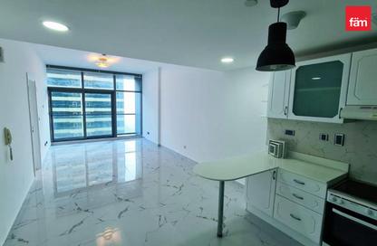 Apartment - 1 Bedroom - 2 Bathrooms for rent in Indigo Tower - JLT Cluster D - Jumeirah Lake Towers - Dubai Apartment - 1 Bedroom - 2 Bathrooms for rent in Indigo Tower - JLT Cluster D - Jumeirah Lake Towers - Dubai