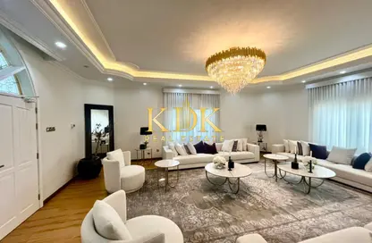 Villa - 7 Bedrooms for rent in Al Manara - Dubai