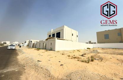 Villa - 5 - 6 for rent in Al Aweer 1 - Al Aweer - Dubai