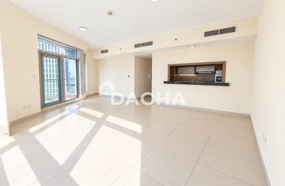 Apartment - 1 - 2 for rent in The Lofts East - The Lofts - Downtown Dubai - Dubai