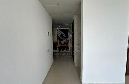 Apartment - Studio - 1 for rent in Al Mamzar - Al Mamzar - Sharjah - Sharjah