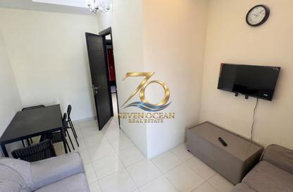 Whole Building - 7+ - 7+ for rent in Abu Hail - Deira - Dubai