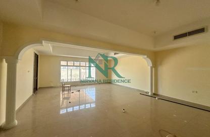Villa - 4 - 6 for rent in Mohamed Bin Zayed City - Abu Dhabi Villa - 4 - 6 for rent in Mohamed Bin Zayed City - Abu Dhabi