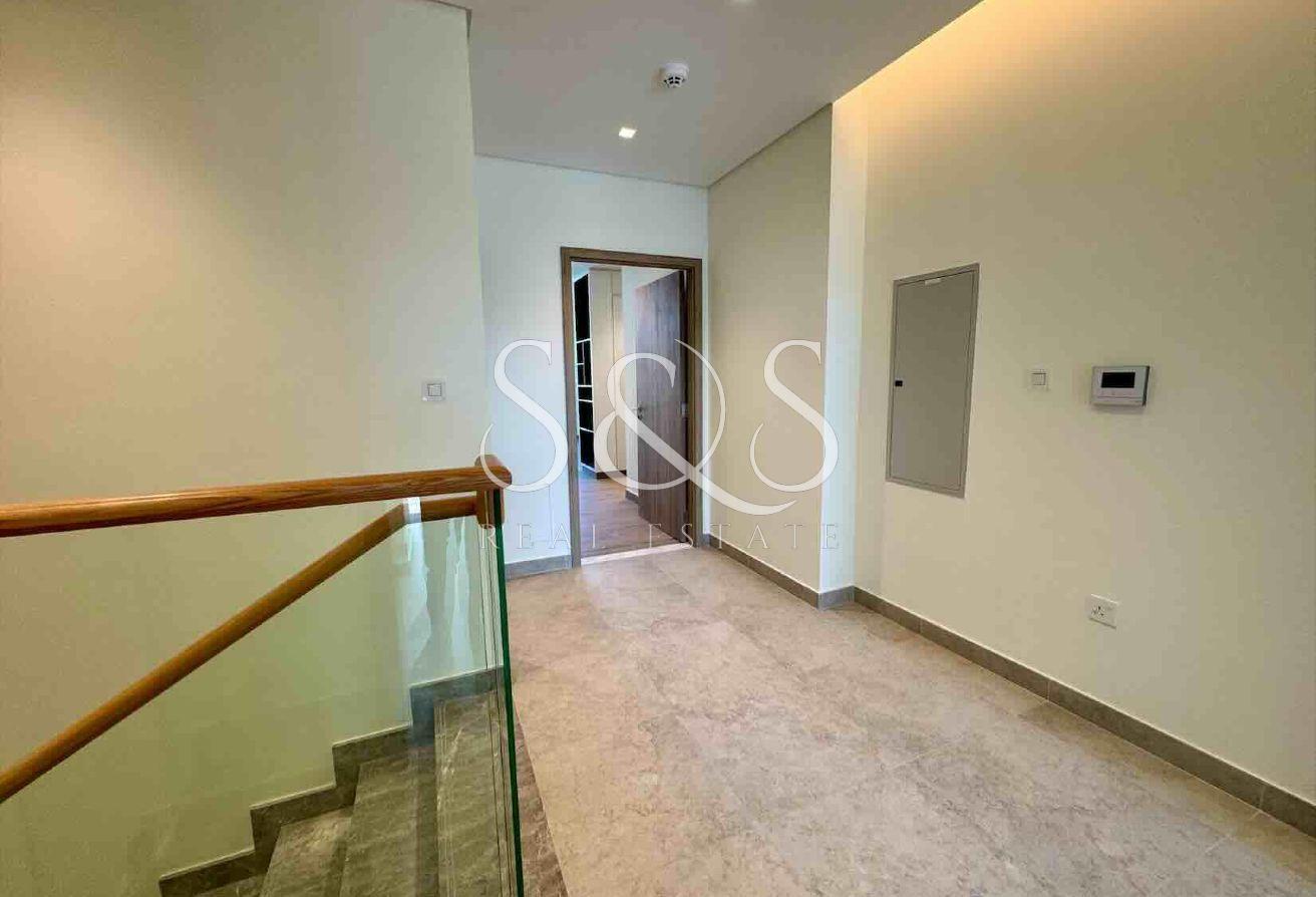 Exclusive | Semi-Detached Villa | Park Facing photo 12