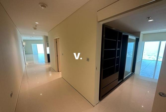 53603388 - Property Image 2