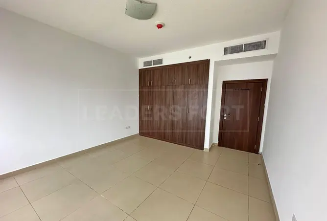 75011257 - Property Image 2