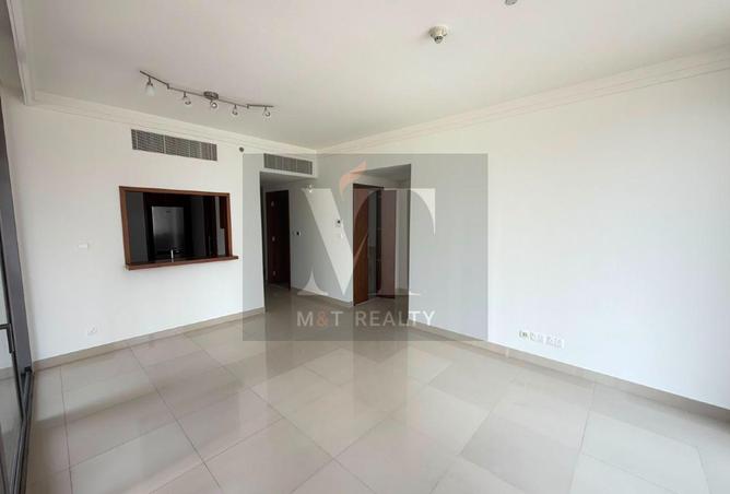 Large Layout | Community View | Luxury Living