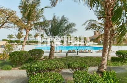 Apartment - 1 Bedroom - 2 Bathrooms for sale in Fayrouz - Bab Al Bahar - Al Marjan Island - Ras Al Khaimah
