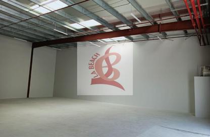 Warehouse - Studio - 1 Bathroom for rent in Dubai Investment Park (DIP) - Dubai