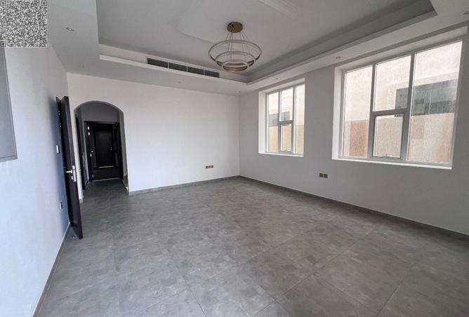 99555279 - Property Image 2