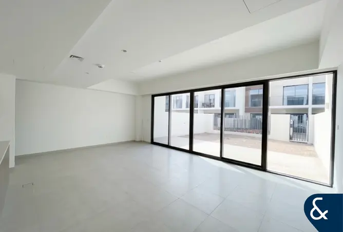 147333002 - Property Image 2