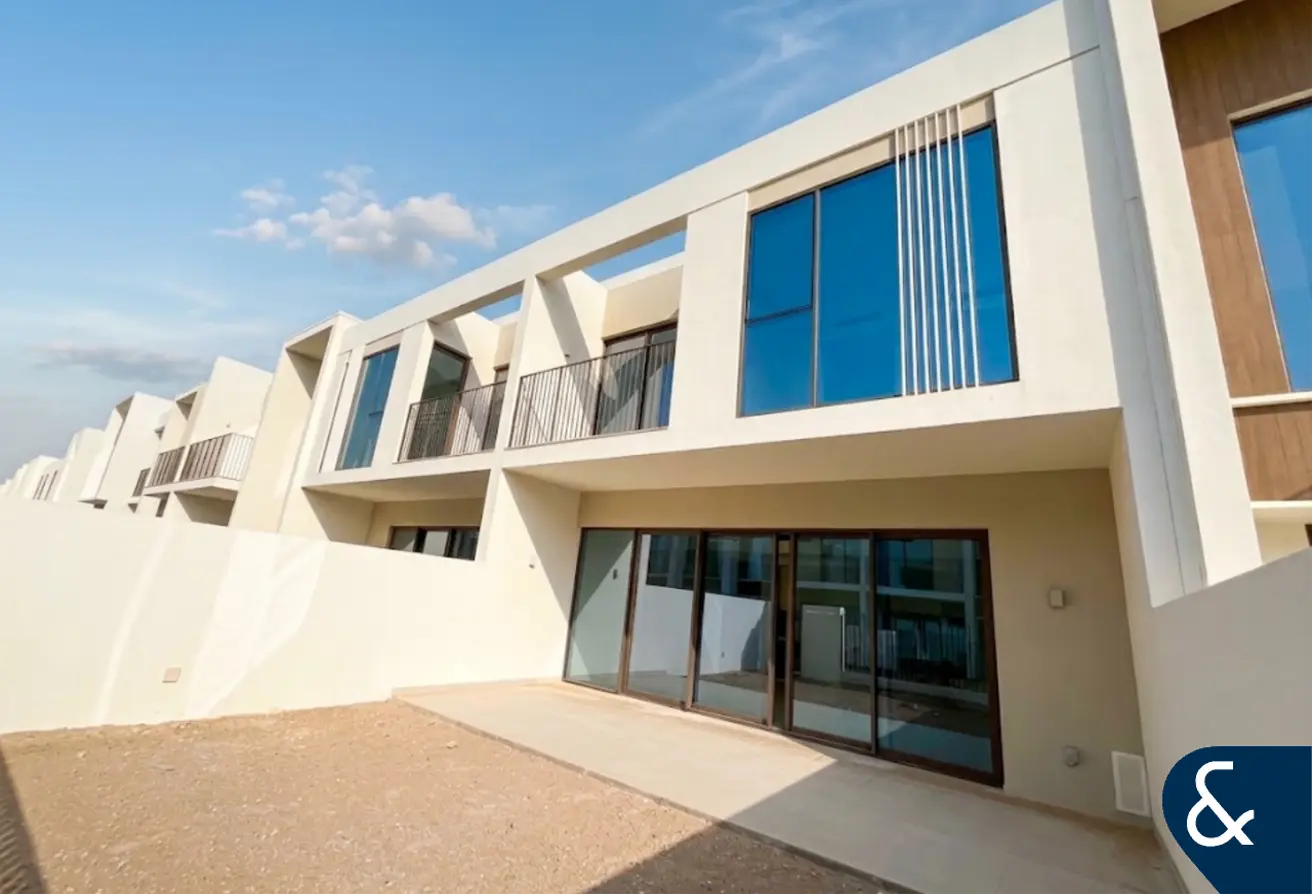 147333002 - Property Main Image