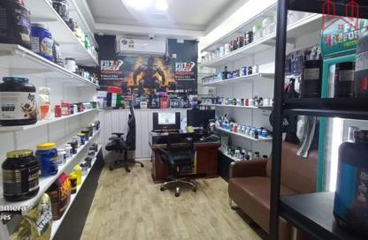 Shop - Studio for rent in Karama Park Area - Al Karama - Dubai