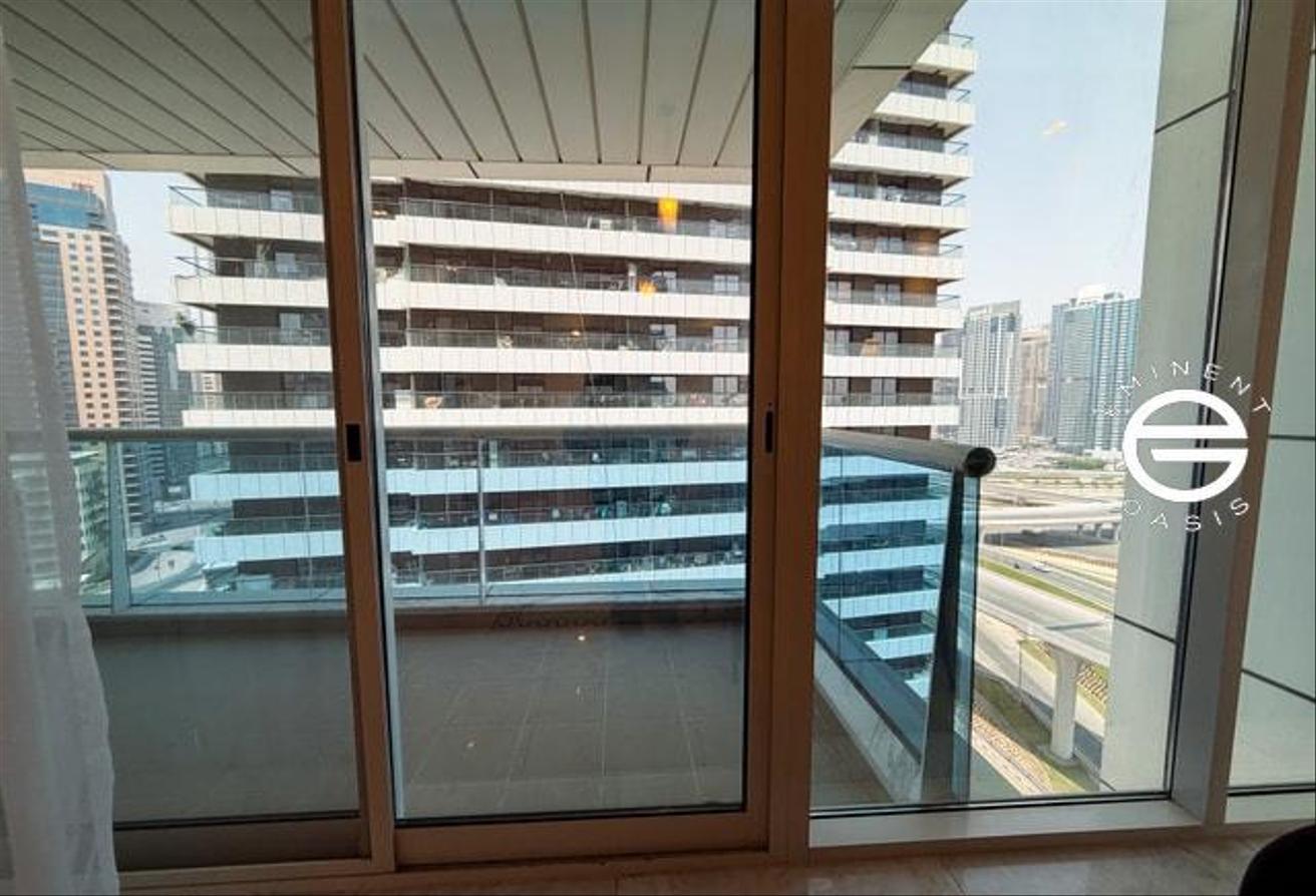 Multiple Option| Furnished | Vacant | Negotiable photo 12