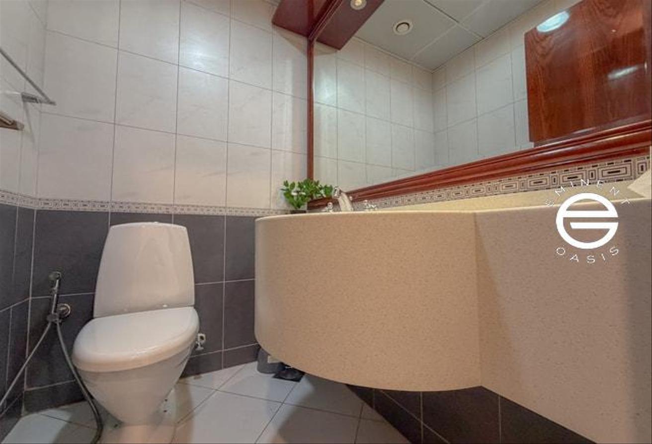 Multiple Option| Furnished | Vacant | Negotiable photo 10