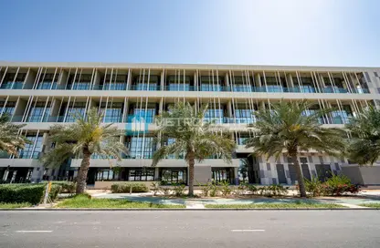 Apartment - 2 Bedrooms - 3 Bathrooms for sale in Al Raha Lofts - Al Raha Beach - Abu Dhabi