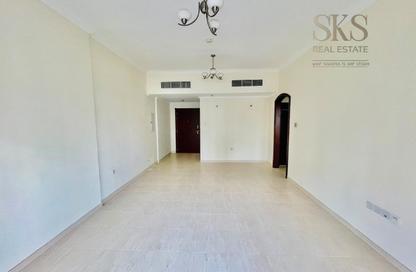 Apartment - 1 - 2 for rent in Art 8 - Barsha Heights (Tecom) - Dubai