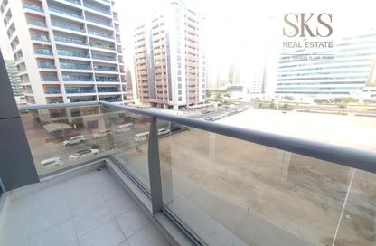 Apartment - 1 - 2 for rent in Art 8 - Barsha Heights (Tecom) - Dubai