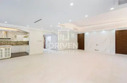 Villa - 4 Bedrooms - 5 Bathrooms for rent in Al Badia Residences - Dubai Festival City - Dubai