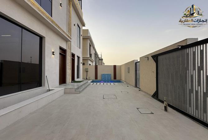 145082290 - Property Image 3